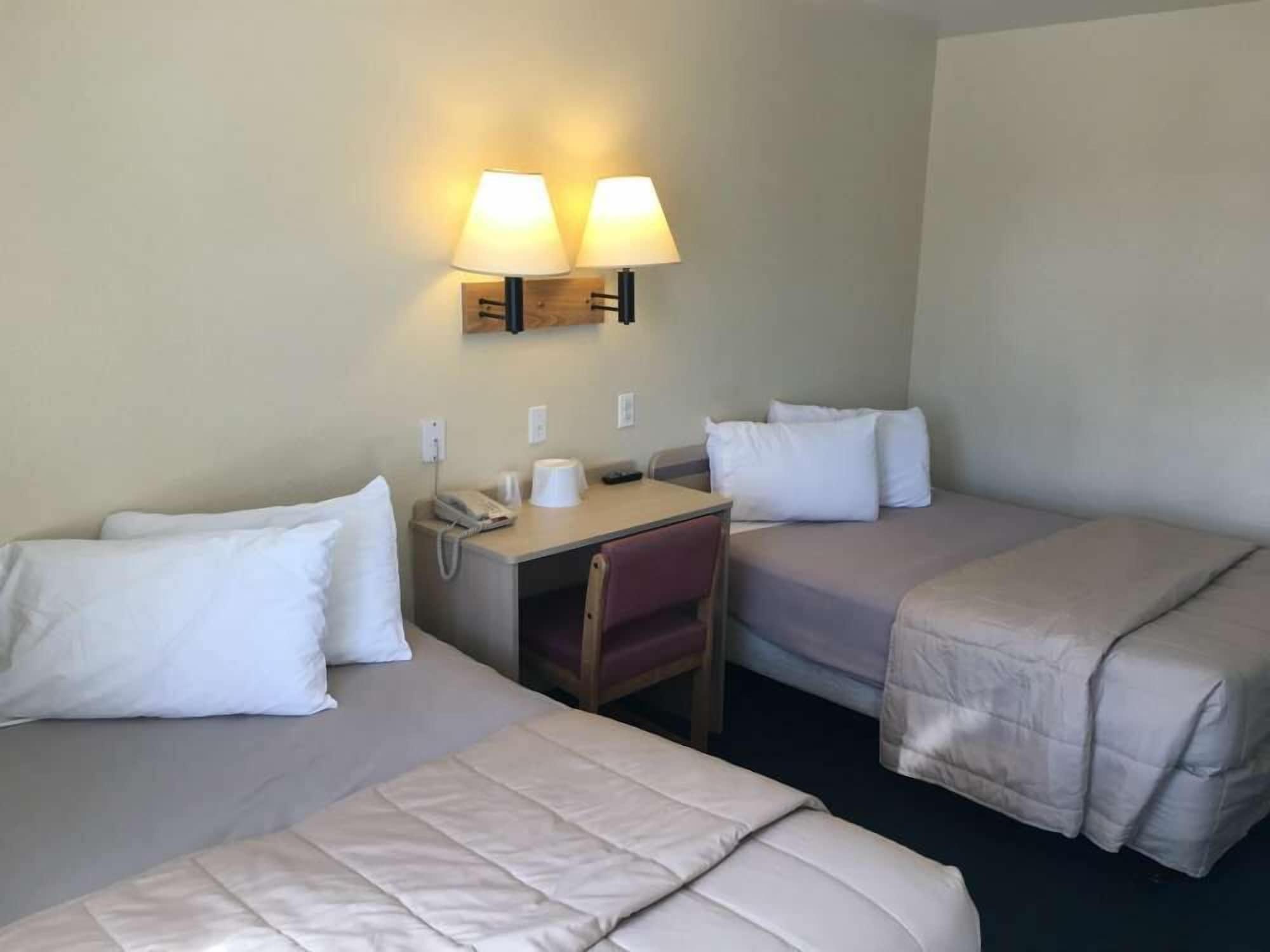Vagabond Inn Buttonwillow North I-5 Екстер'єр фото