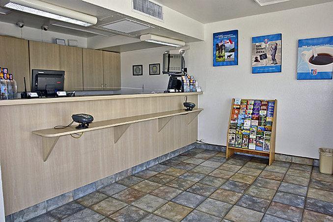 Vagabond Inn Buttonwillow North I-5 Екстер'єр фото