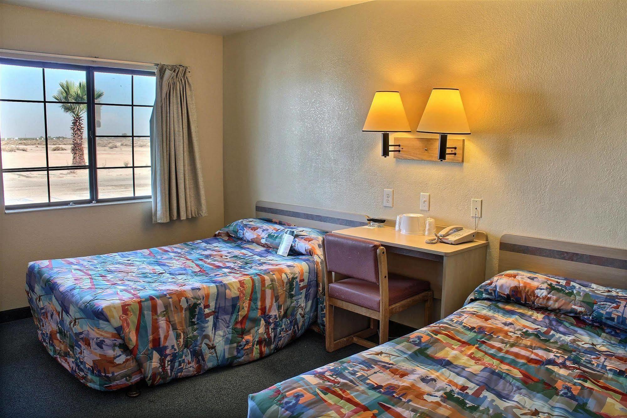 Vagabond Inn Buttonwillow North I-5 Екстер'єр фото