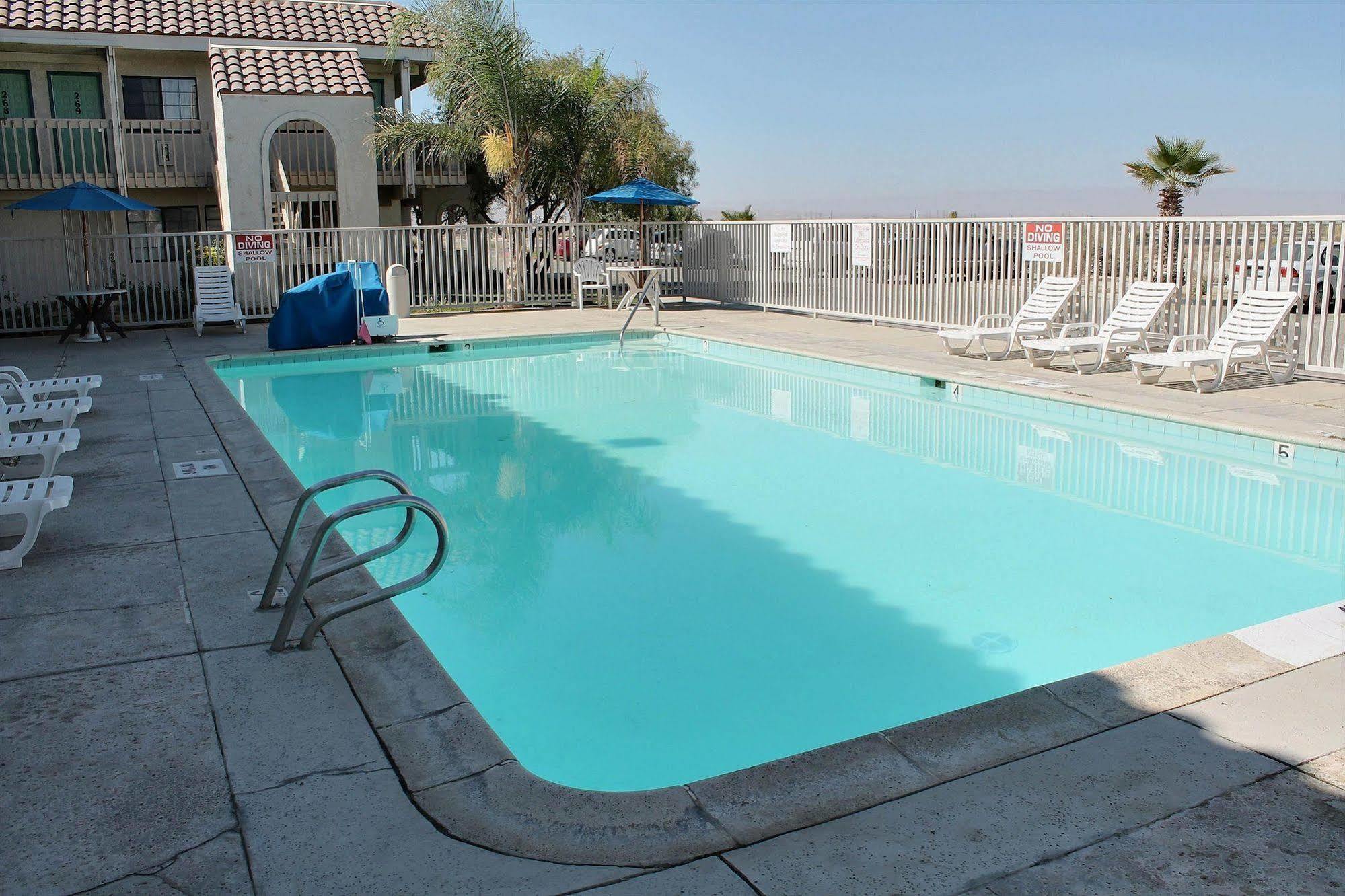 Vagabond Inn Buttonwillow North I-5 Екстер'єр фото