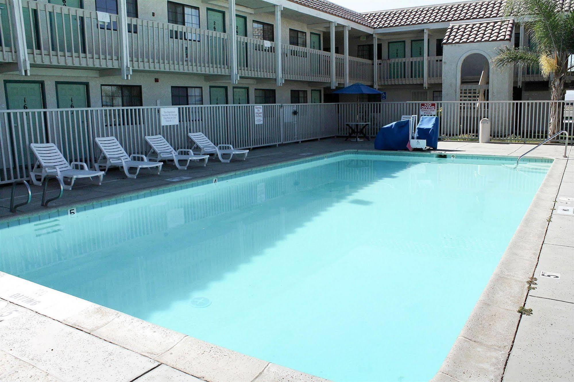 Vagabond Inn Buttonwillow North I-5 Екстер'єр фото